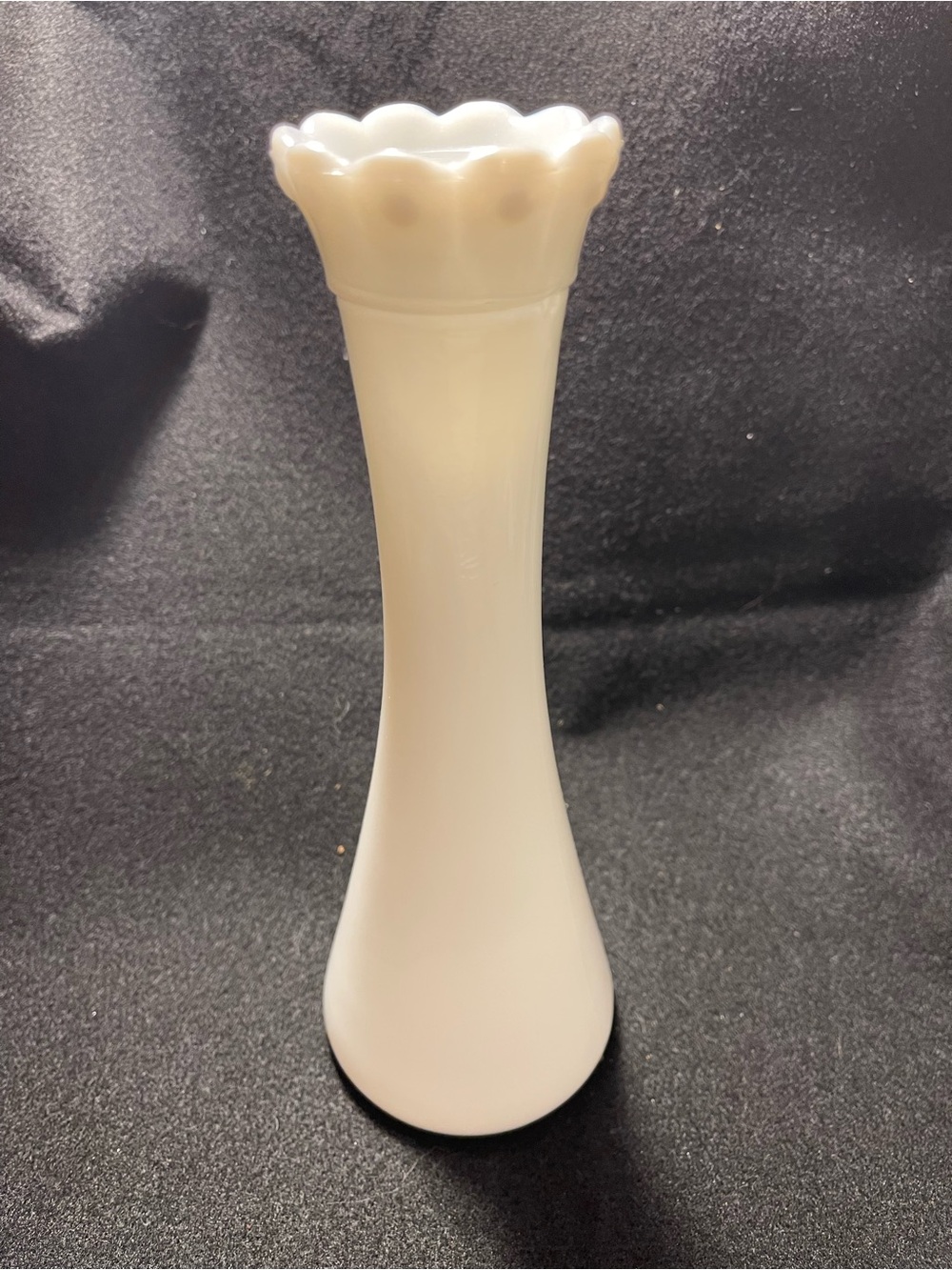 Classic Vintage White Scalloped Milk Glass Bud Vase